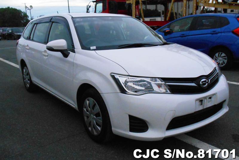 Toyota corolla fielder 2014